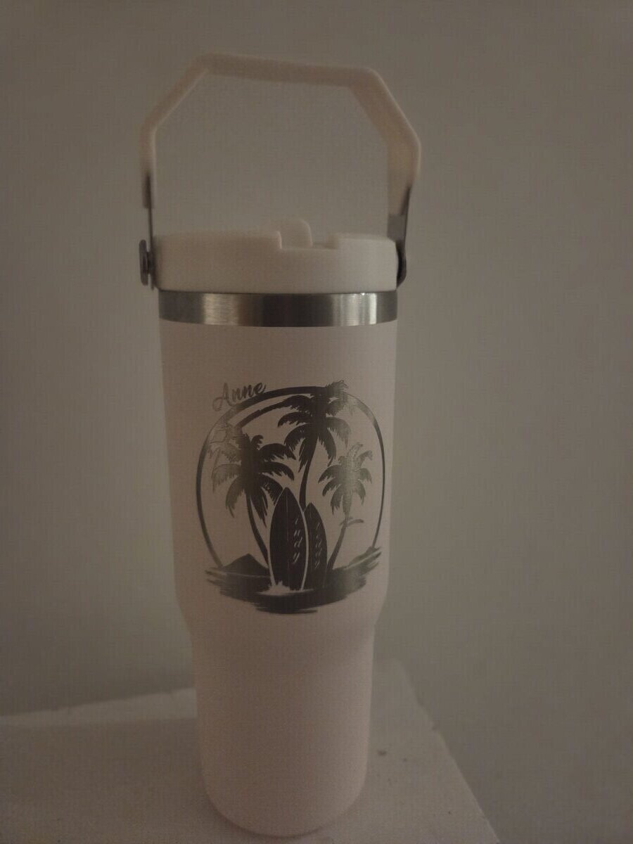 Gepersonaliseerde beker met uniek ontwerp